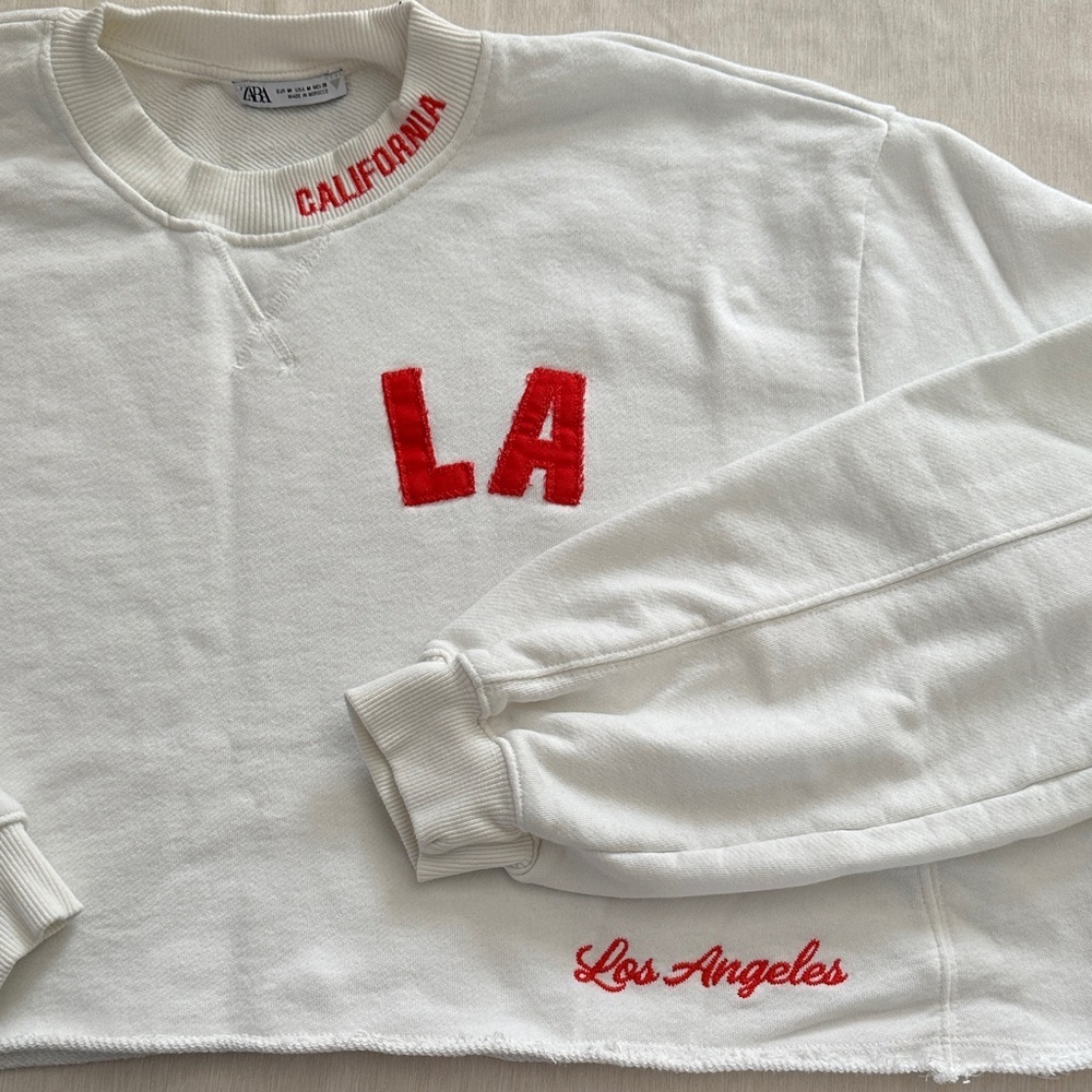 Zara Varsity Text Plush Cropped Sweatshirt Ecru California Los Angeles - Picture 4 of 8